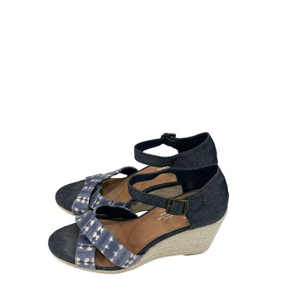 TOMS Sienna Wedge Espadrille Sandal Blue Denim Batik Tie Dye Womens Size 7.5 - Picture 6 of 10